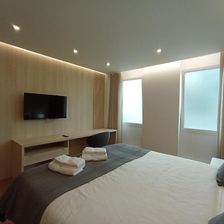 715 Gale Apartment Wi-Fi, Estacionamento 포르투 외부 사진